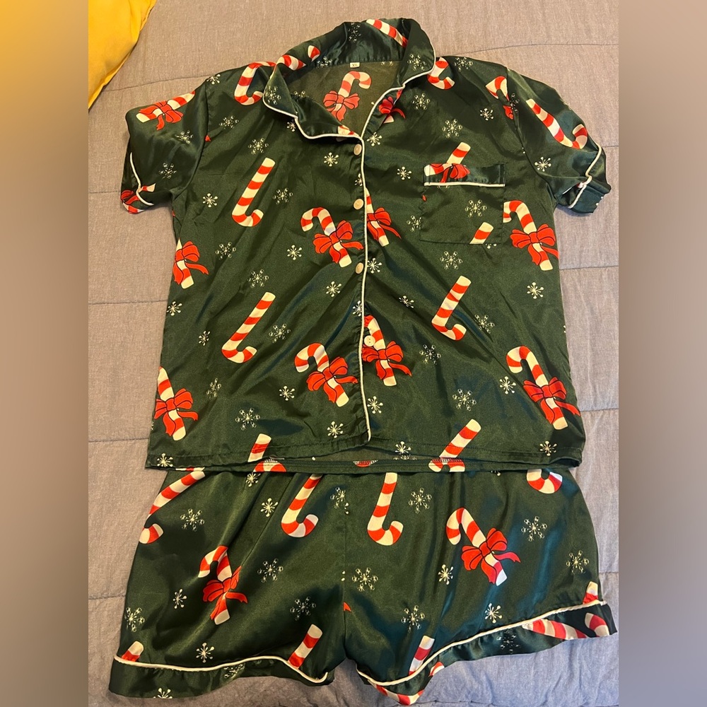 Women’s satin Christmas pajama set